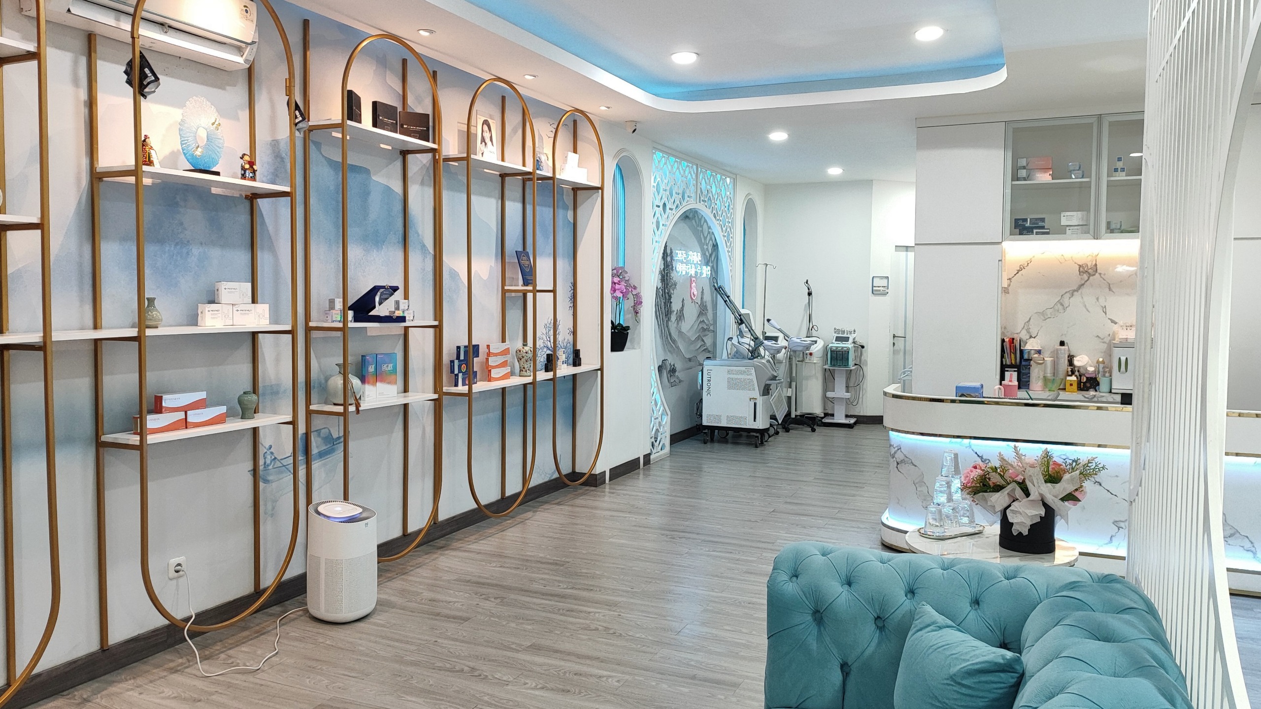 Lumious Beauty House Gading Serpong